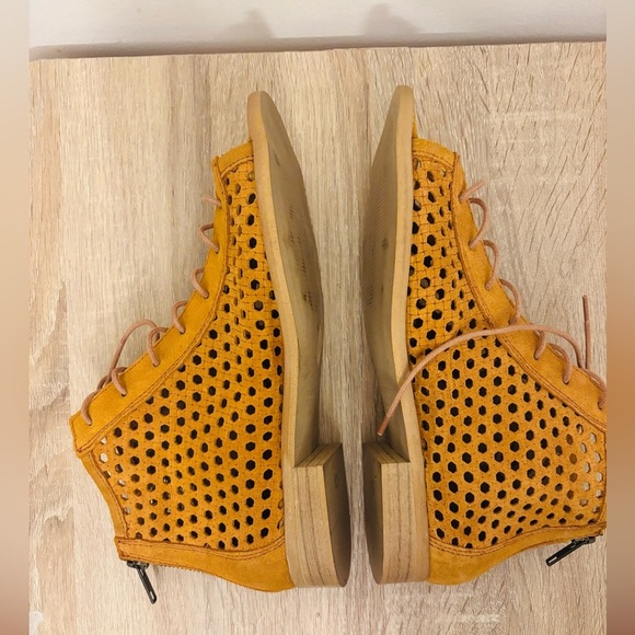 Musse & Cloud Leather Lace Up Flat Shoes Sandals Size 7 - Picture 4 of 8